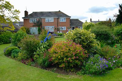 Garden15-03.JPG